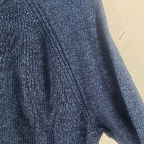 GAP Men's Dark Blue Turtleneck Sweater - Picture 7 of 11